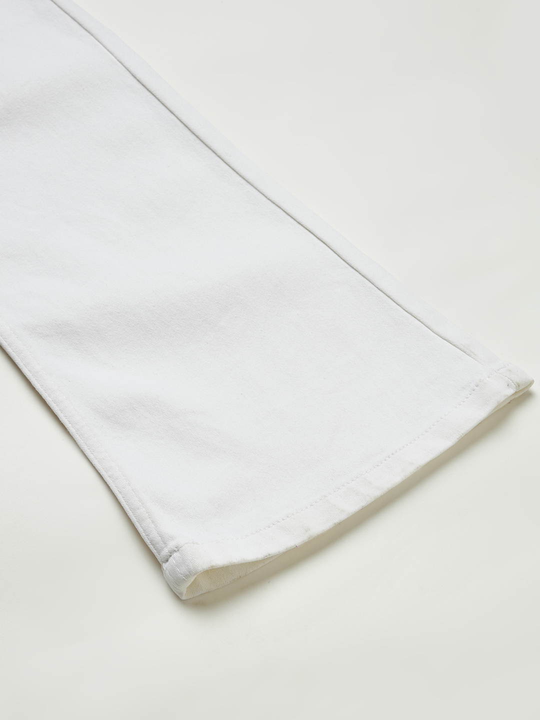 11 AngelFab Women White Jeans