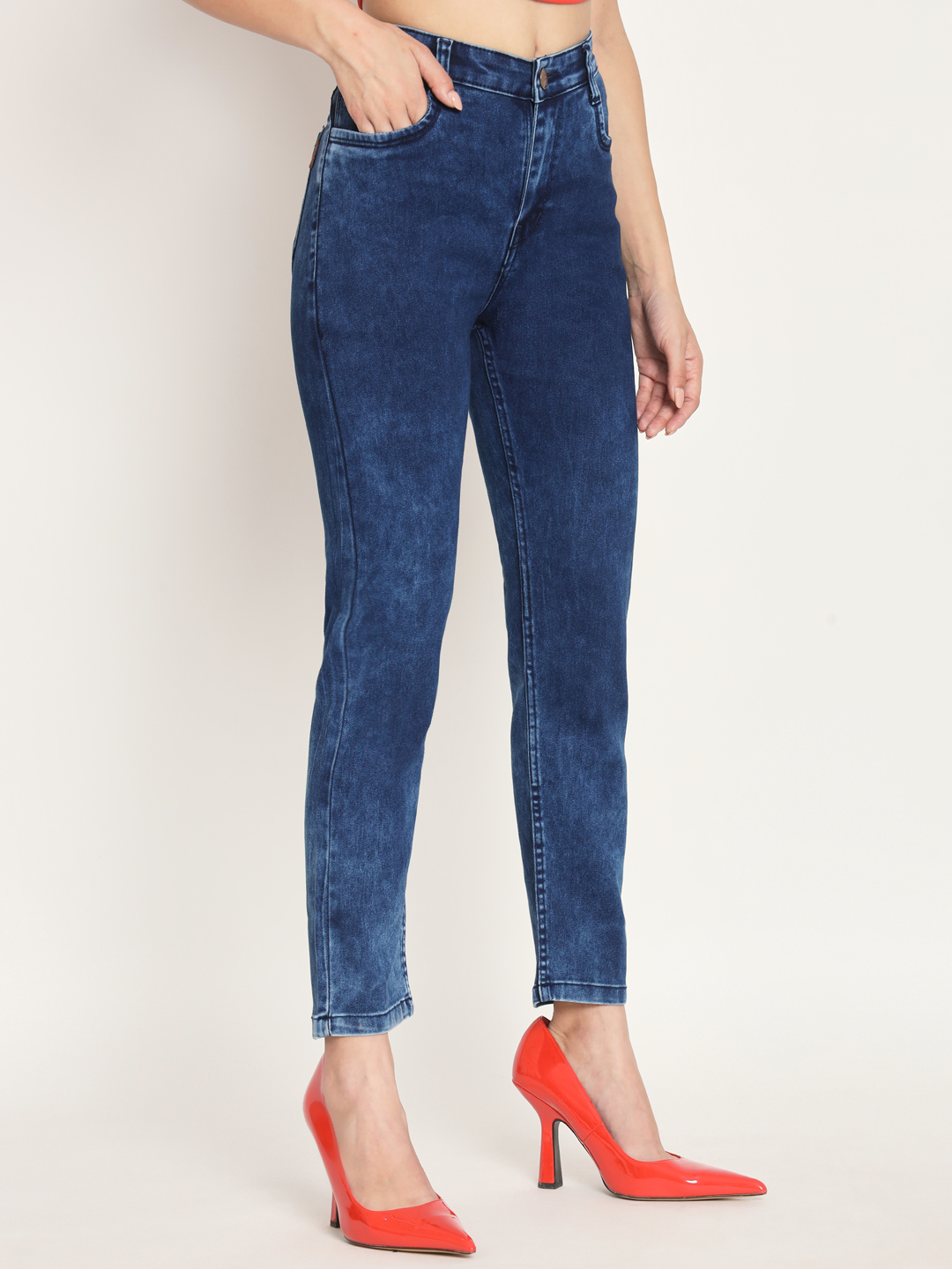 20-7-2023 anasthsia00240 AngelFab Women Bata Jeans