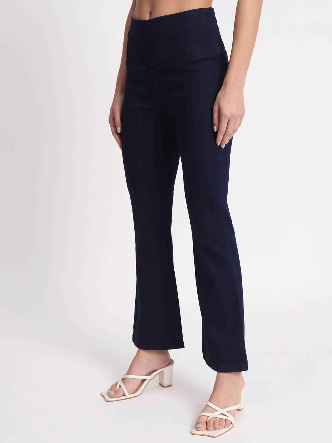 12-12-2023 Anasthasia00299