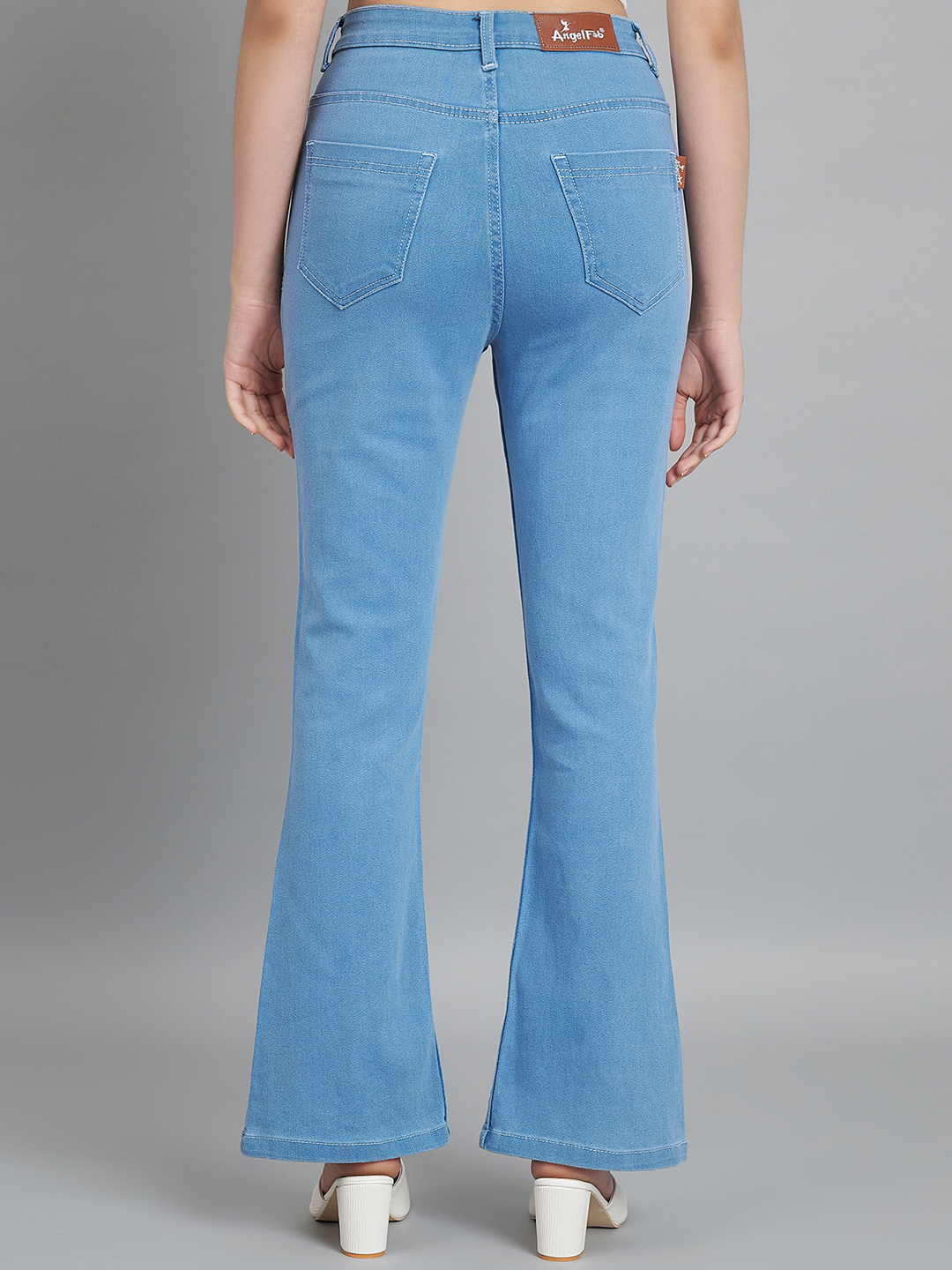 26-11-2023 nicol00781