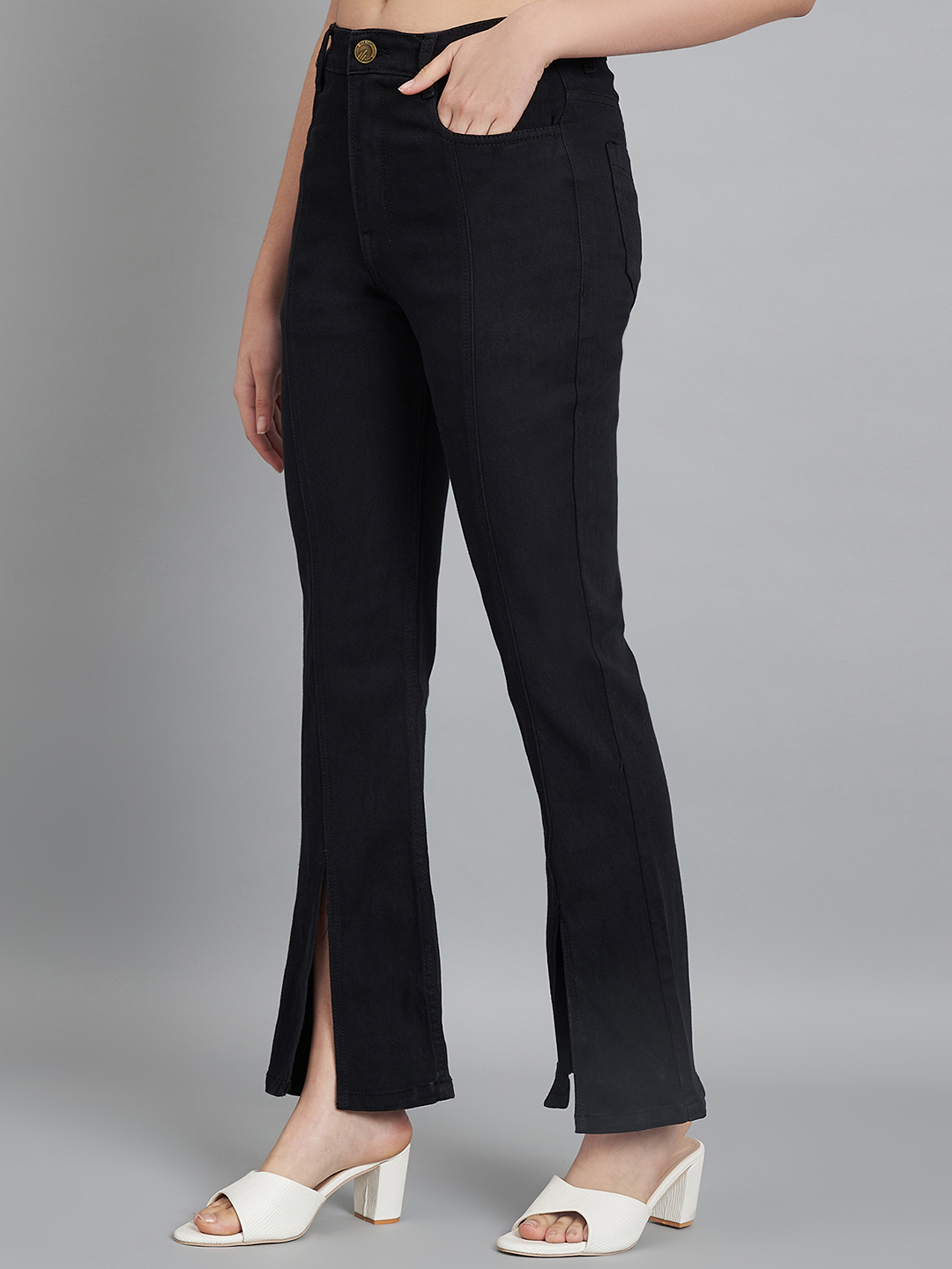 26-11-2023 nicol00790