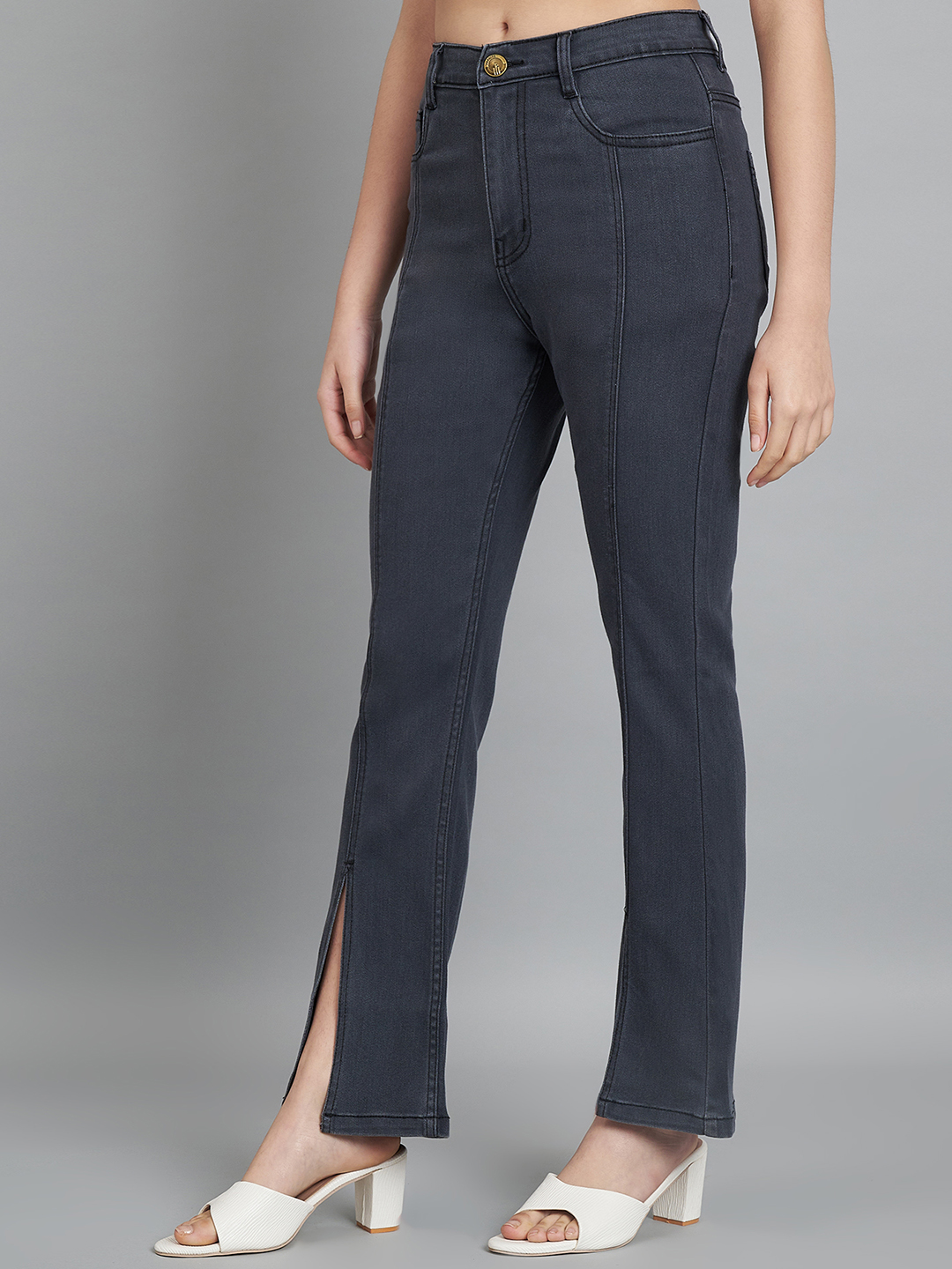 26-11-2023 nicol00810